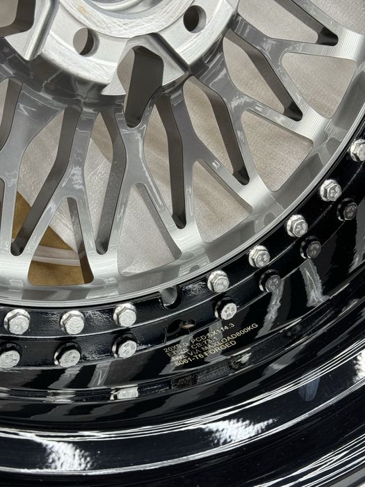 R20 Кованные двухсоставные диски 5/114