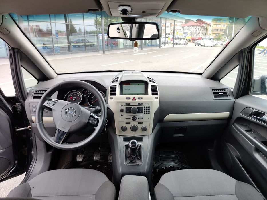 Vand  Opel Zafira  1.7 CDTI