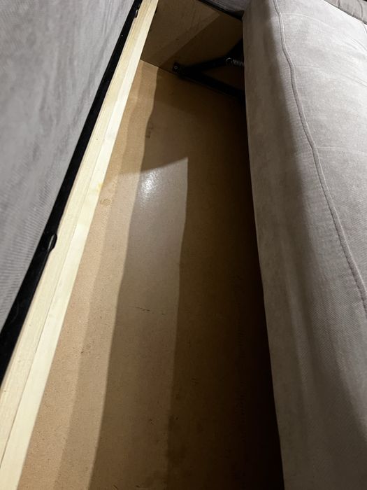 Ъглов разтегателен диван