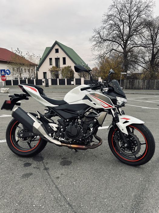 Vand kawaskai z400 (motor defect )