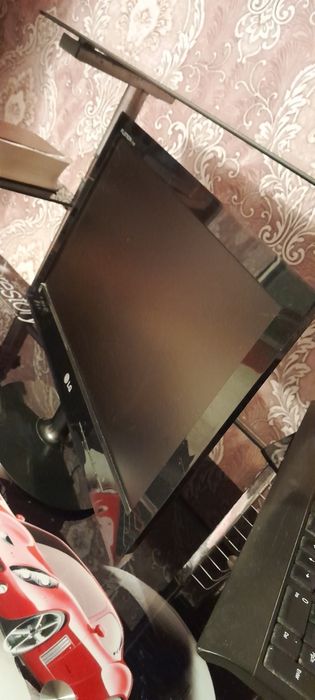 Монитор 18.5 дюймов