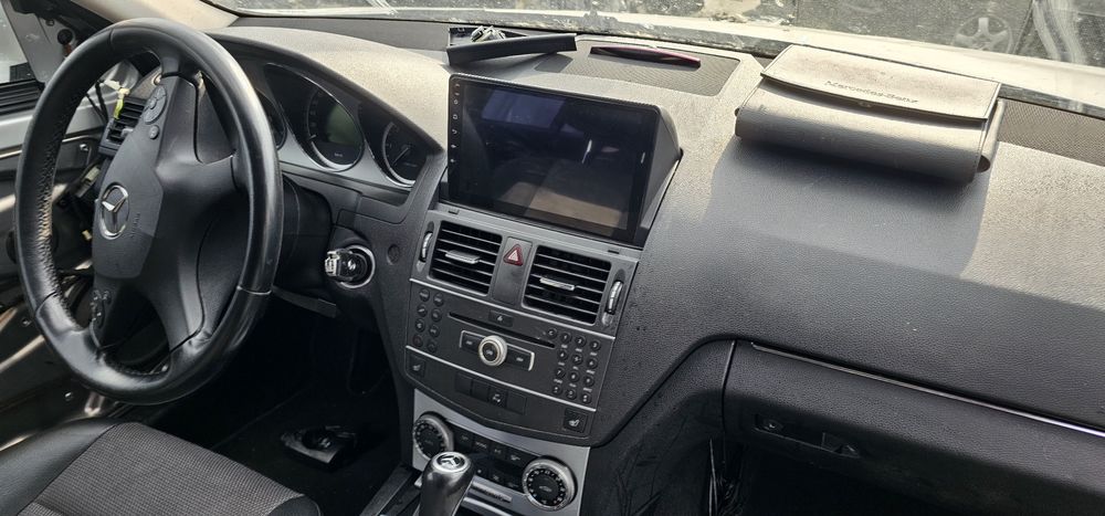 Navigatie cu Android Mercedes C class 2013