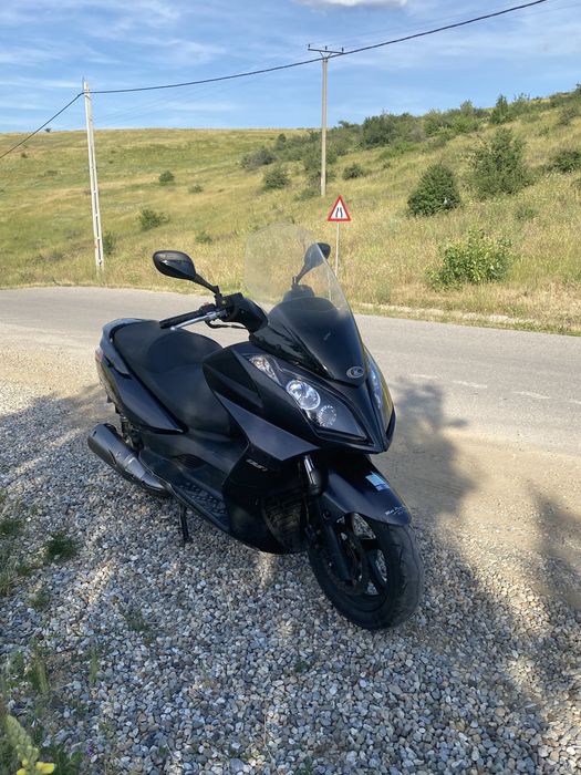Scuter Kymco DinkStreet 125