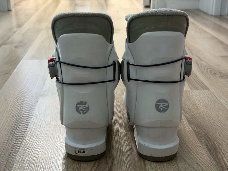 Горнолыжные ботинки детские. 18,5 размер