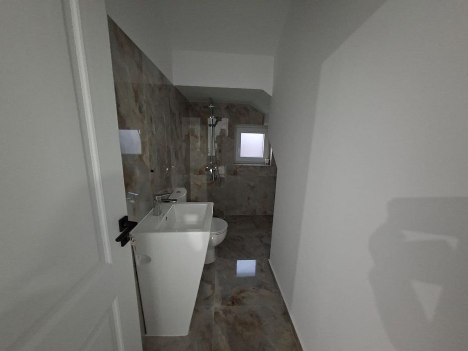 Vila 5 camere, Rediu-Valea Lupului, comision0, mutare imediata