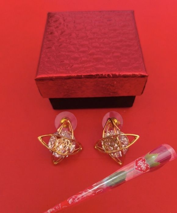 Подарки для женщин недорого.