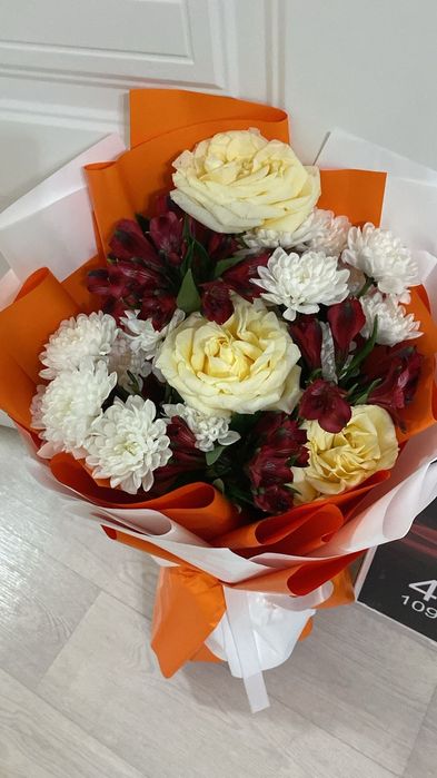 Букет свежих цветов