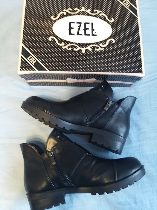 Дамски боти - номер 40