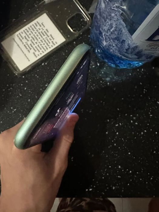 Iphone 11 simplu