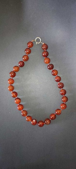 В подарок бусы из натурального камня СЕРДОЛИК