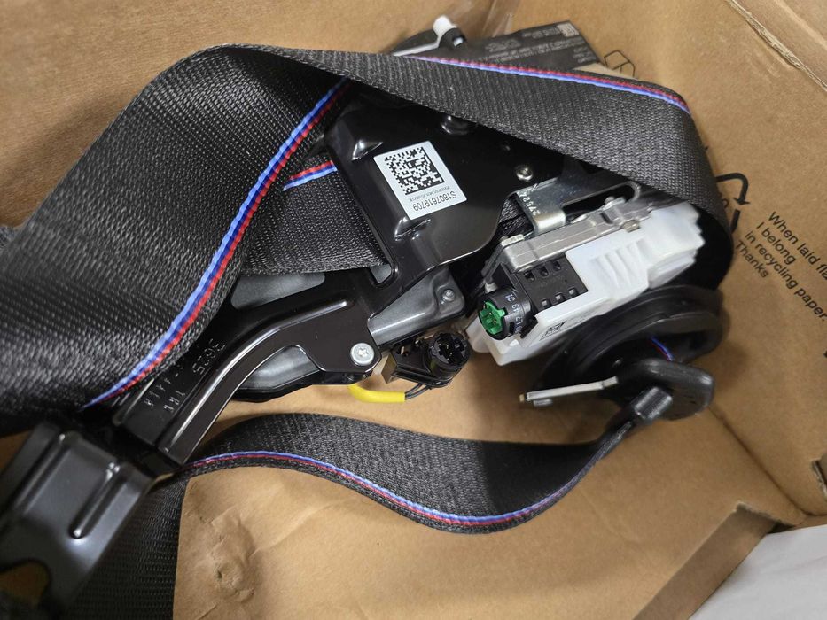 centura de siguranta stanga fata BMW G01 si F97