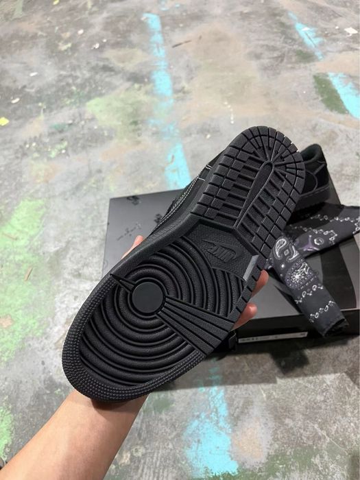 Air Jordan 1 Low x Travis Scott “Black Phantom”