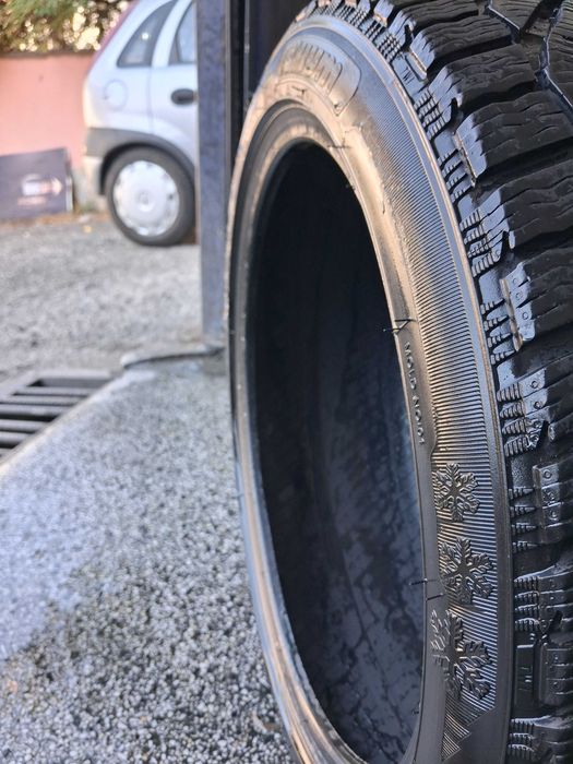 Зимни гуми 245/40 R18