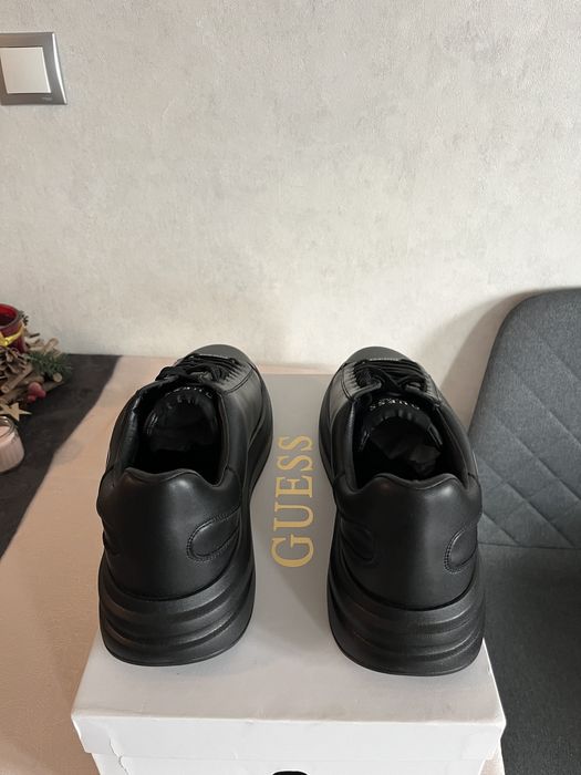 Оригинални мъжки кецове GUESS – Black Premium Edition | Нови с кутия