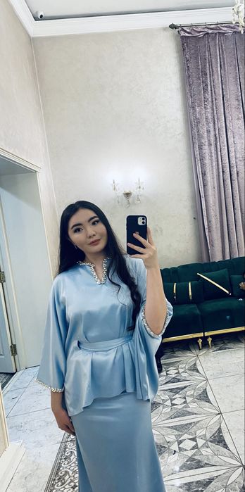 Вечернее платьее