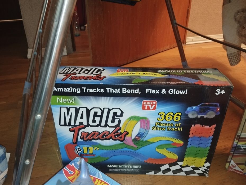 Игрушки б/у разные