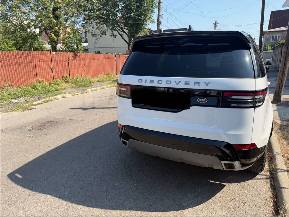 Land Rover Discovery 2.0 diesel 7 LOCURI - 240 cp - automata - 2019 - 175.000 km - apple carplay / android auto - suspensie pe perne - lane assist