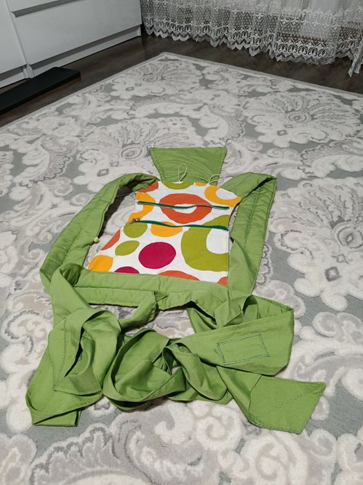 Sistem ergonomic de purtare bebe