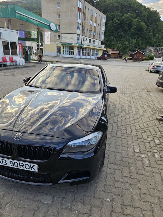 BMW 5 Series 2010 — imagine 4