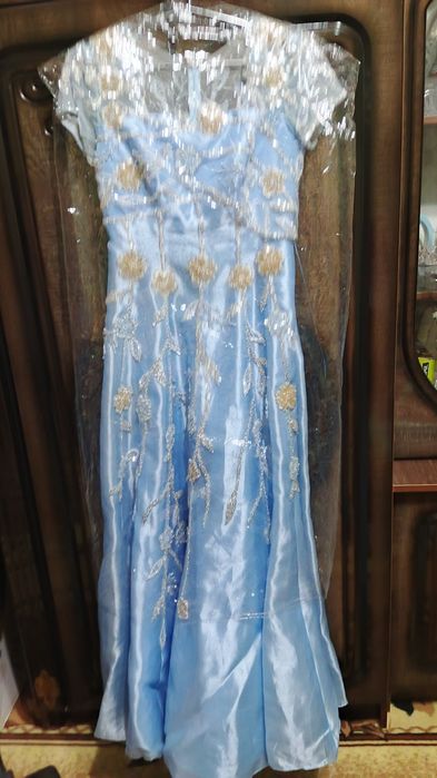 Chiroyli vecherniy koylak