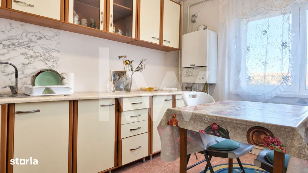 Inchiriere apartament 3 camere, mobilat si utilat - zona Racadau