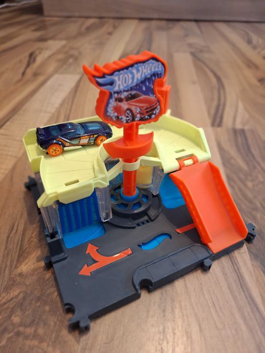 Hot Wheels City: Spălătorie auto expres