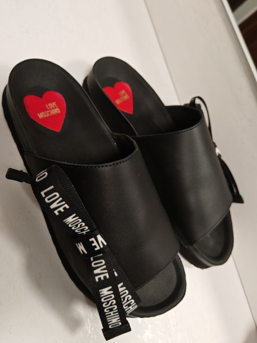 Чехли Love Moschino