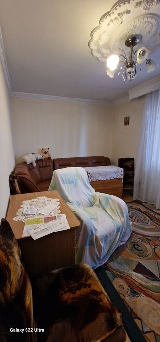 Vand apartament 3 camere