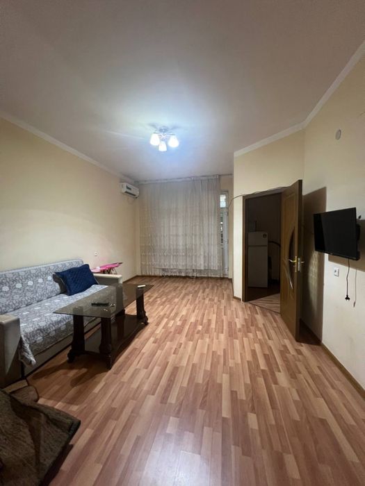 Аренда квартира.  Сергели 6 А.  2 х комнатная С обстановкай