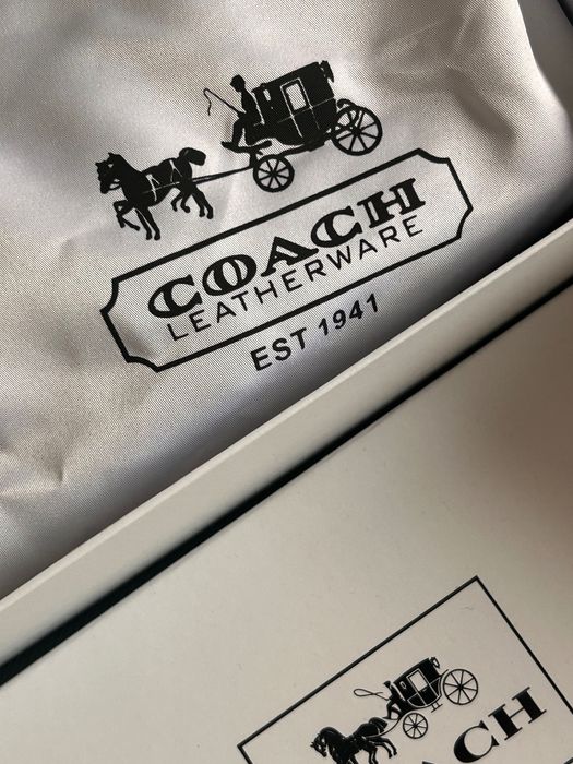 Чанта Coach естествена кожа