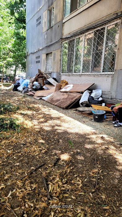 Transport moloz mobila debarasare apartamente curățenie la cerere