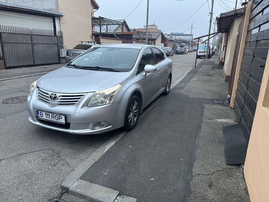 Toyota avensis t27 benzina cu gpl