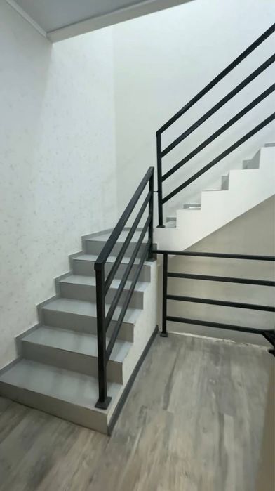 Продается таунхаус (коттедж, дом), 4 комн, ремонт, кадастр