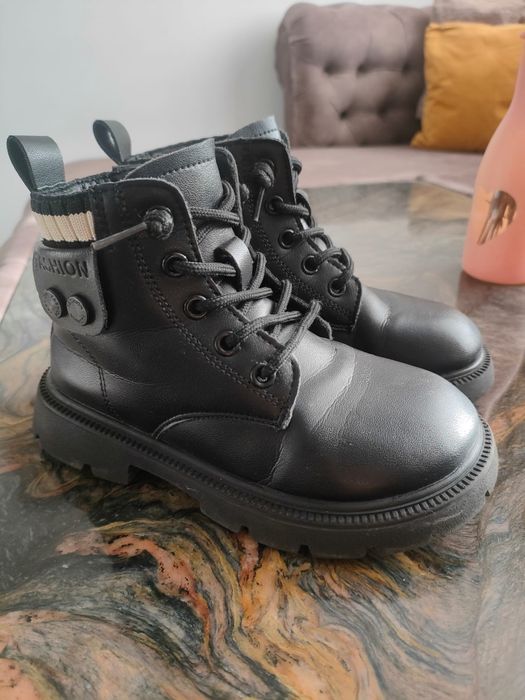 Bocanci copii marimea 31