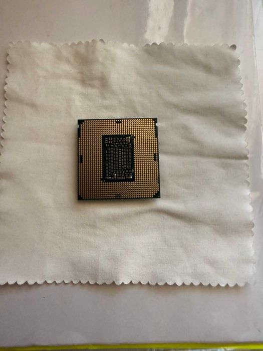 Процесор Intel Pentium Gold G5400  3,70 GHz - LGA1151