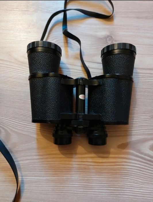 Binoclu Super Zenith Grand Prix 10×50 – Vintage cu husă de piele!