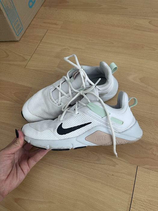 Оригинални маратонки Nike