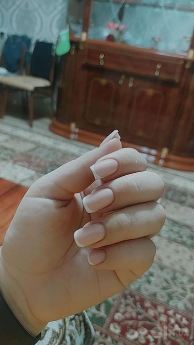 Маникюр на дому .