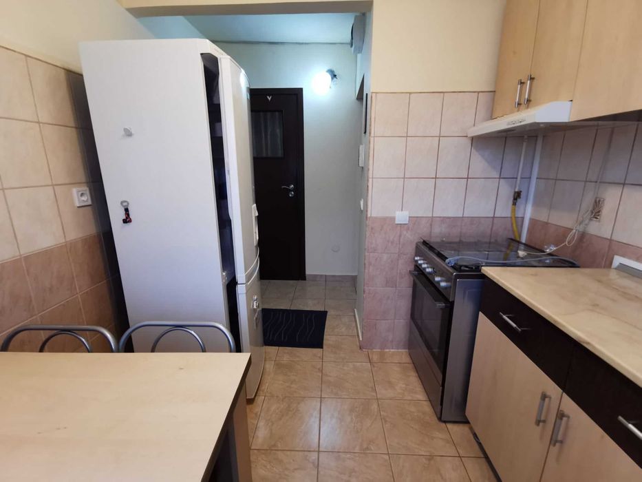 Inchiriez apartament 2 camere utilat langa piata centrala Deva