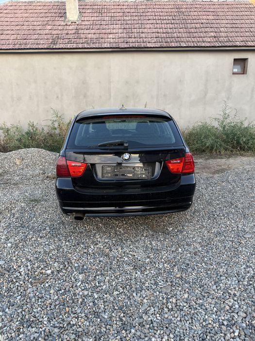 Vand sau dezmembrez BMW 316D E91 motor f10