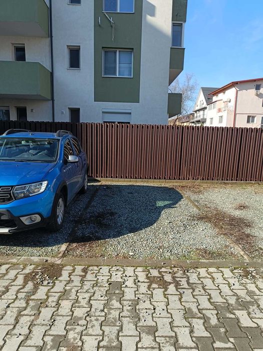 Loc de parcare de inchiriat