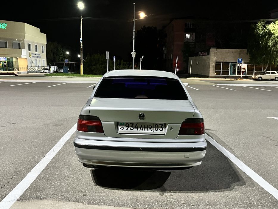 Продам Бмв Е39 2.8