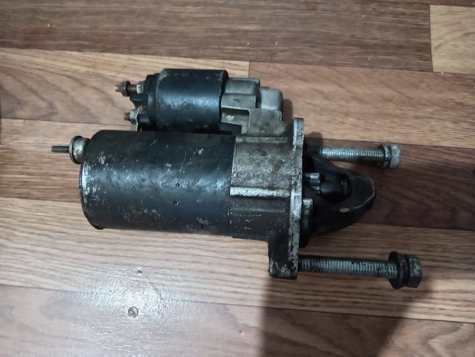 Продам стартер рабочий