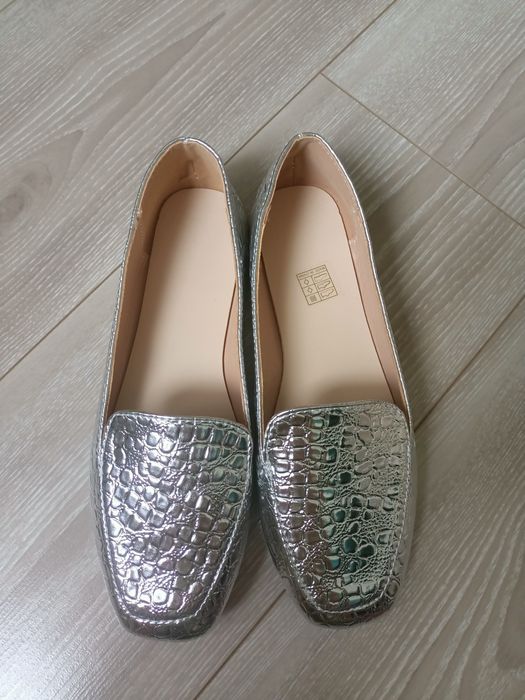 Продам балетки женские