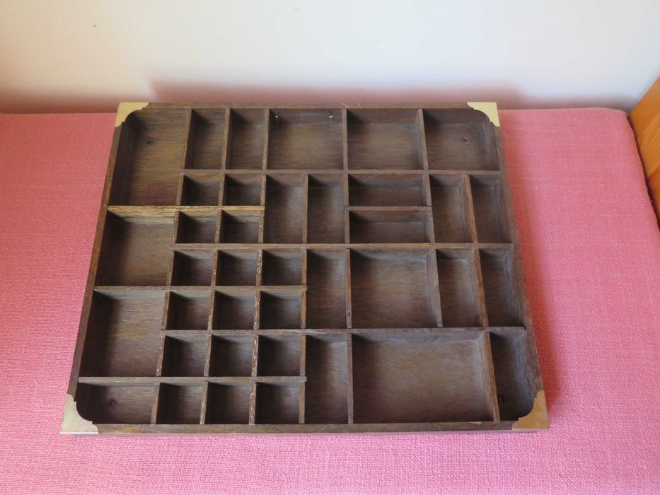 Чекмедже,стилаж,етажерка