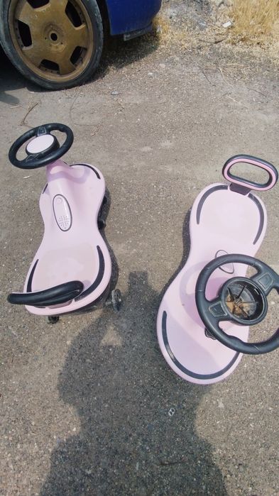 Авто кресло для детей и игрушки для детей