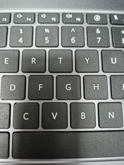 Laptop Huawei Matebook D 14, 16GB, 512GB SSD