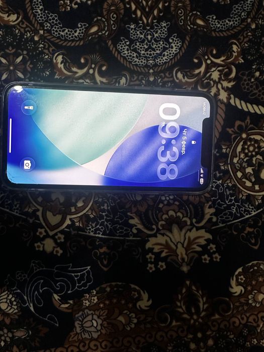 Iphone 11 pro. 64 gb. 72 yomkis.