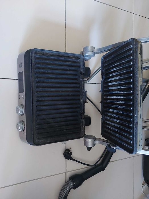 Мультигриль DeLonghi