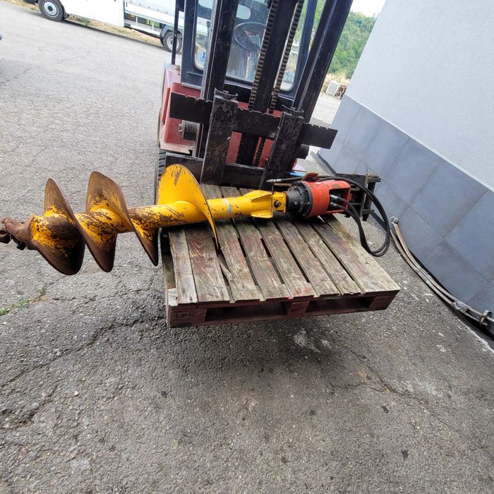 Свредел за багер